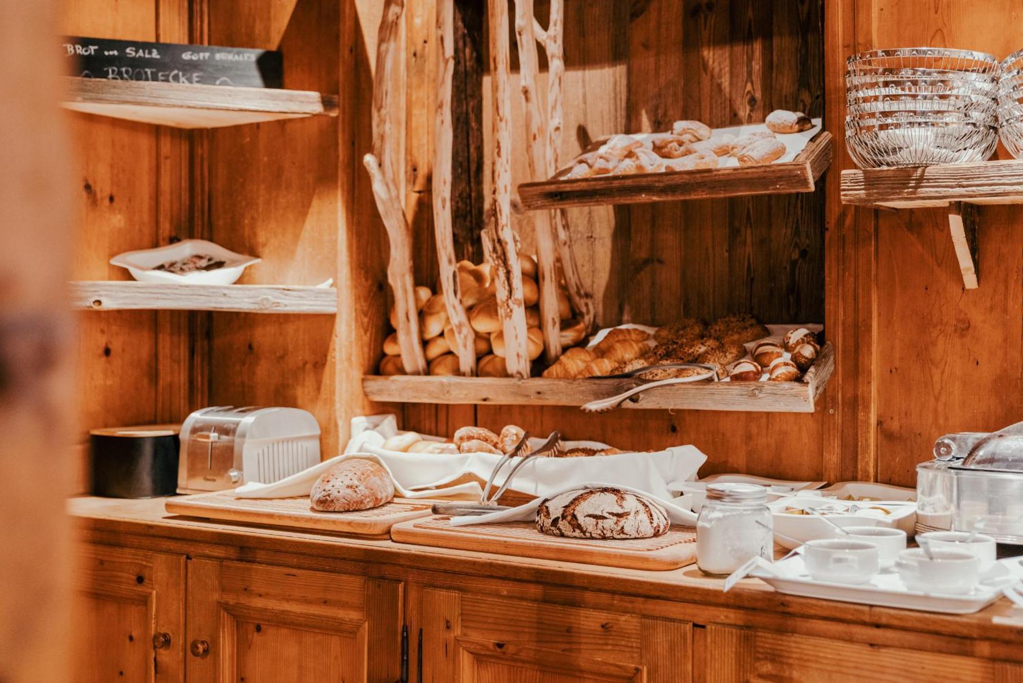Hotel Gluecksschmiede - Hinterglemm Saalbach-Hinterglemm Bagian luar foto