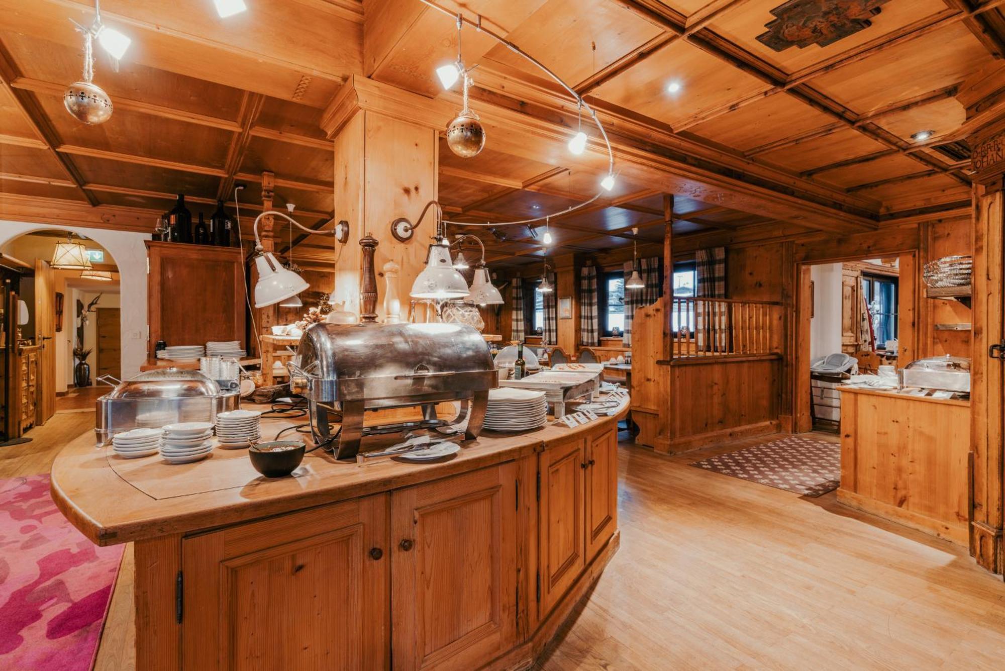 Hotel Gluecksschmiede - Hinterglemm Saalbach-Hinterglemm Bagian luar foto