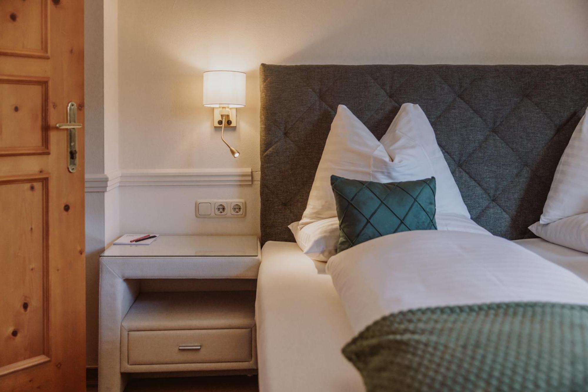 Hotel Gluecksschmiede - Hinterglemm Saalbach-Hinterglemm Bagian luar foto