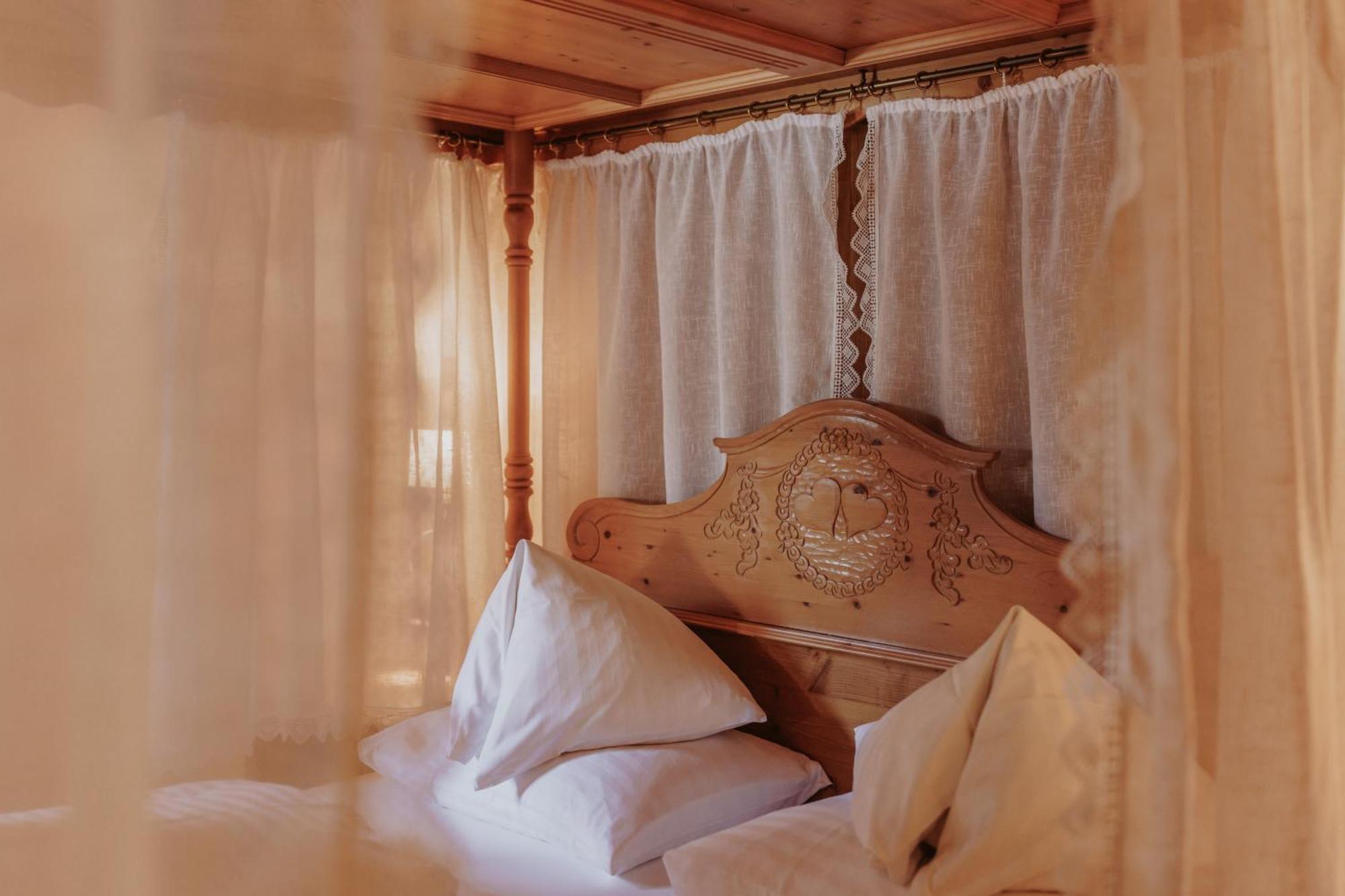 Hotel Gluecksschmiede - Hinterglemm Saalbach-Hinterglemm Bagian luar foto