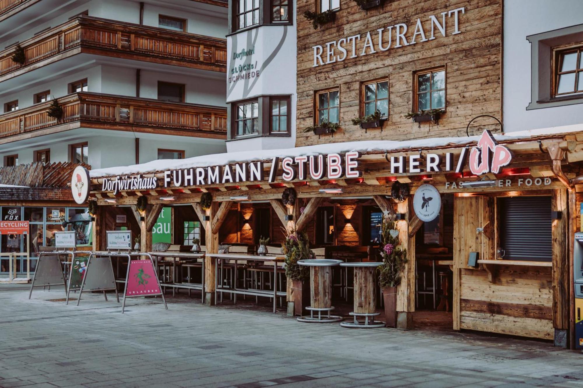 Hotel Gluecksschmiede - Hinterglemm Saalbach-Hinterglemm Bagian luar foto