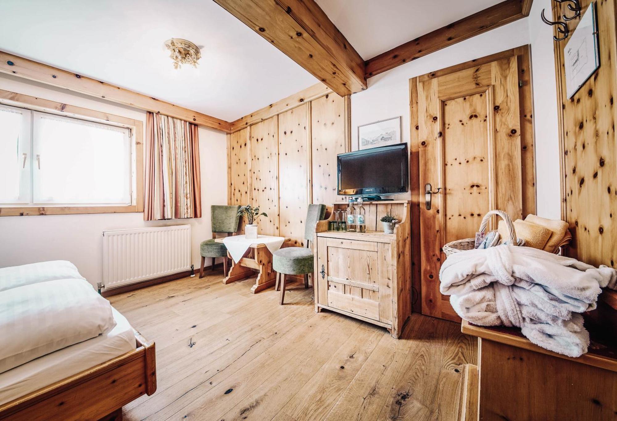 Hotel Gluecksschmiede - Hinterglemm Saalbach-Hinterglemm Bagian luar foto