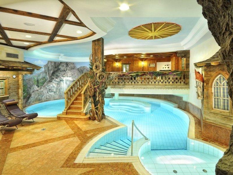Hotel Gluecksschmiede - Hinterglemm Saalbach-Hinterglemm Bagian luar foto